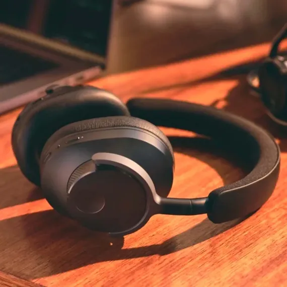 Cambridge Audio Melomania P100 Black