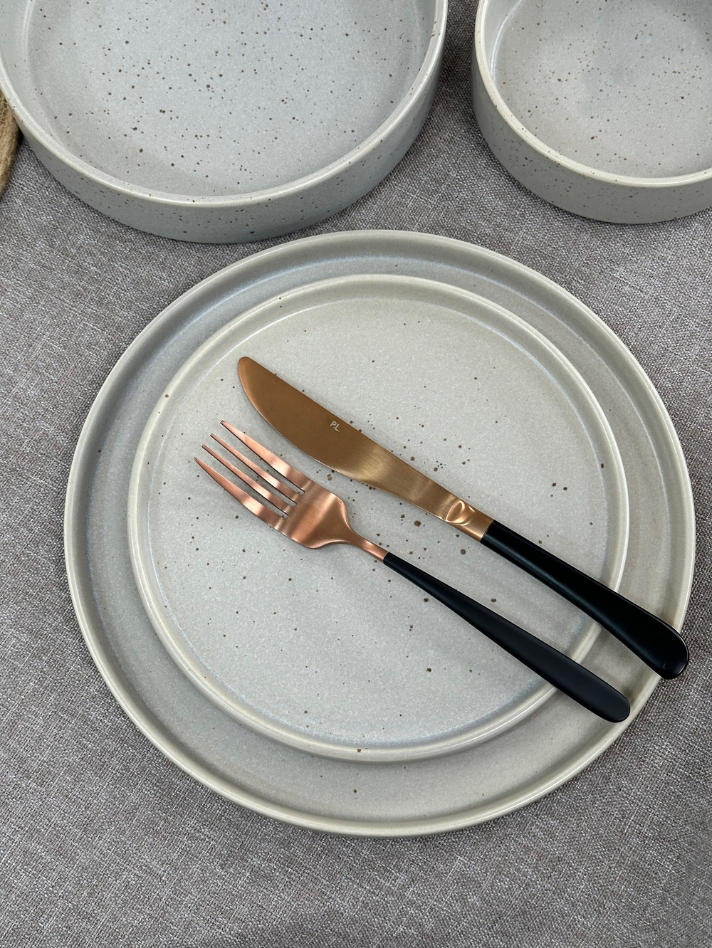 ТАРЕЛКА мелкая с бортами 10,75" 265мм Corone Rust"