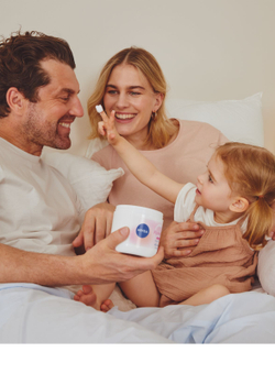 Nivea Family Care - легкий увлажняющий крем для лица, рук и тела /   450  ml  / GTIN 2800011212298