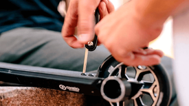 Как менять подшипники на трюковом самокате?