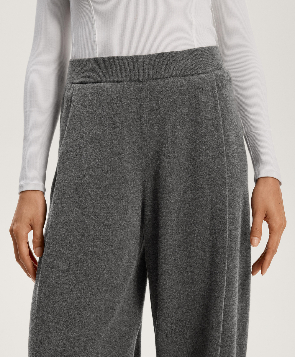 OYSHO Брюки-кокон из трикотажа, серый