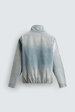 ZARA ДЖИНСОВАЯ КУРТКА С ЭФФЕКТОМ ПОТЕРТОСТИ, СВЕТЛО-ГОЛУБОЙ