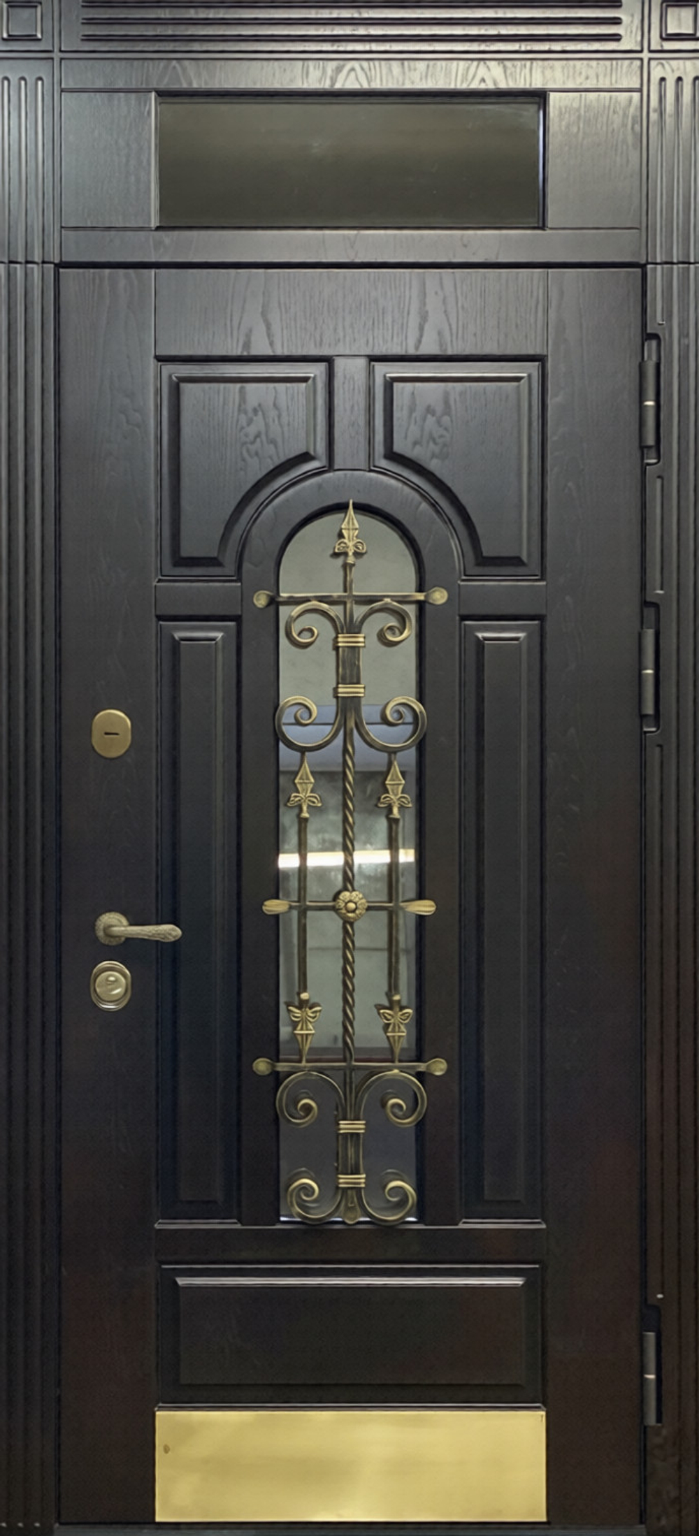 Входная металлическая дверь с фрамугой и стеклопакетом - 1256