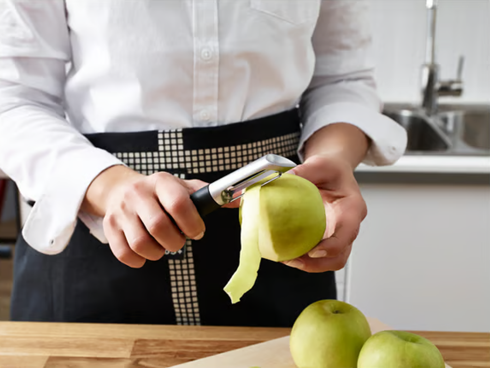 IKEA 365+ VARDEFULL — Овощечистка для картофеля, черная (301.751.40)