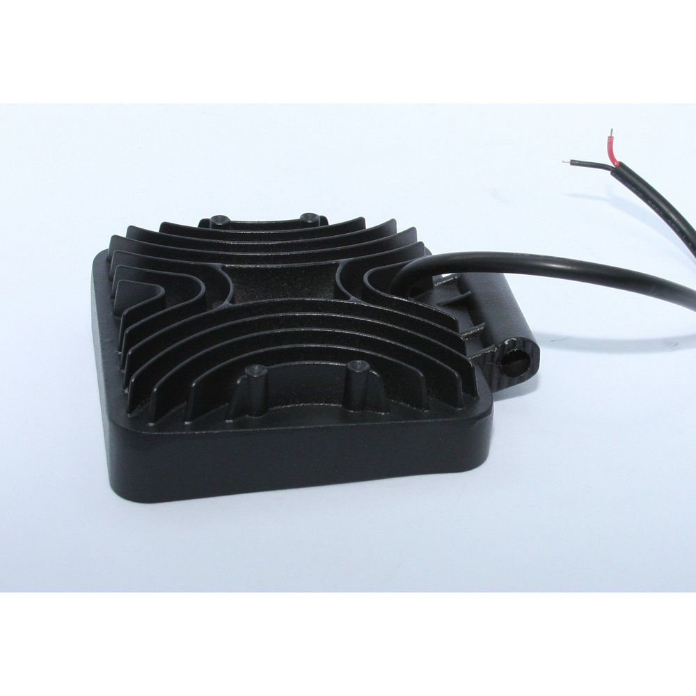 Фара светодиодная 12-24v (100мм х 100мм)