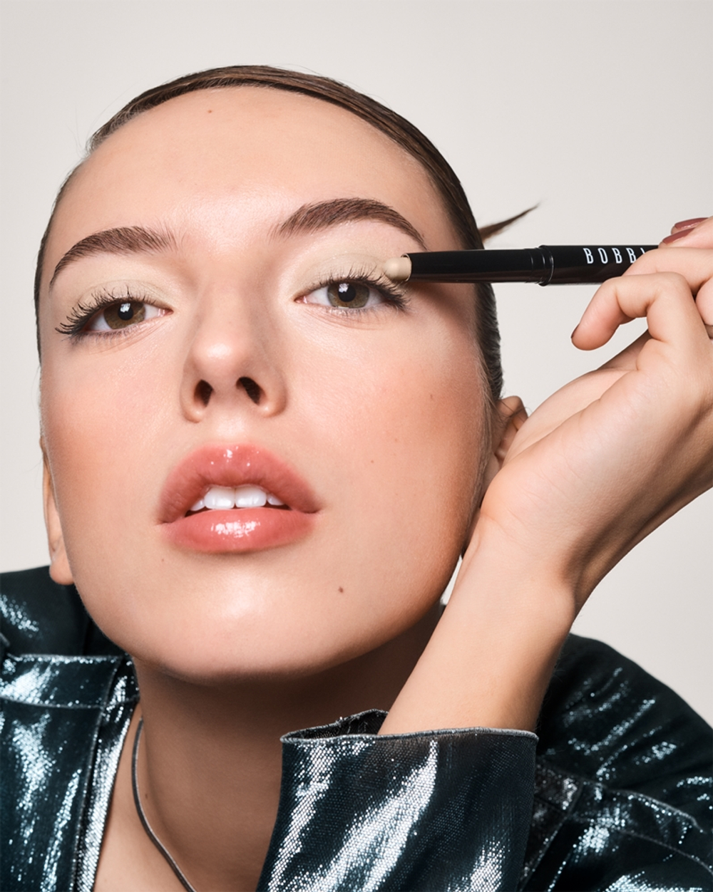 Bobbi Brown Long-Wear Cream Shadow Stick - Долговременные тени для век в карандаше оттенок Moonstone, 1 g