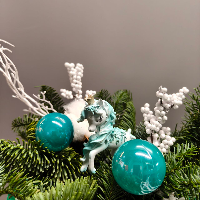 Композиция "Иней за окном"