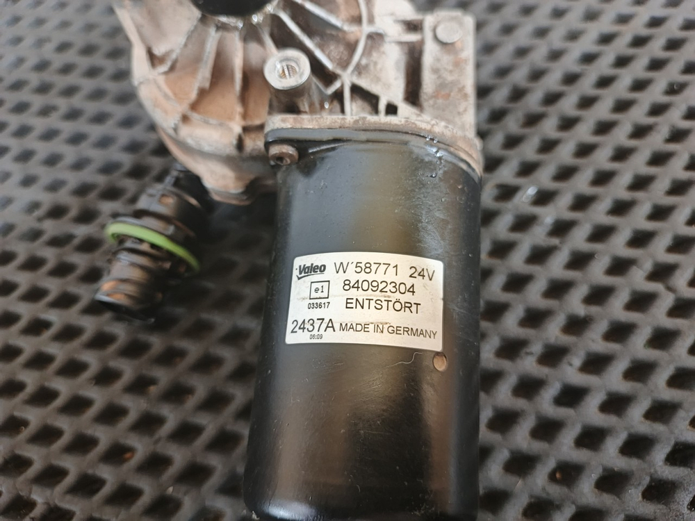 Моторчик стеклоочистителя 2017г.