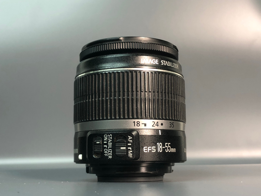 Canon 600D Kit 18-55mm 3.5-5.6 IS STM 17.000 кадров