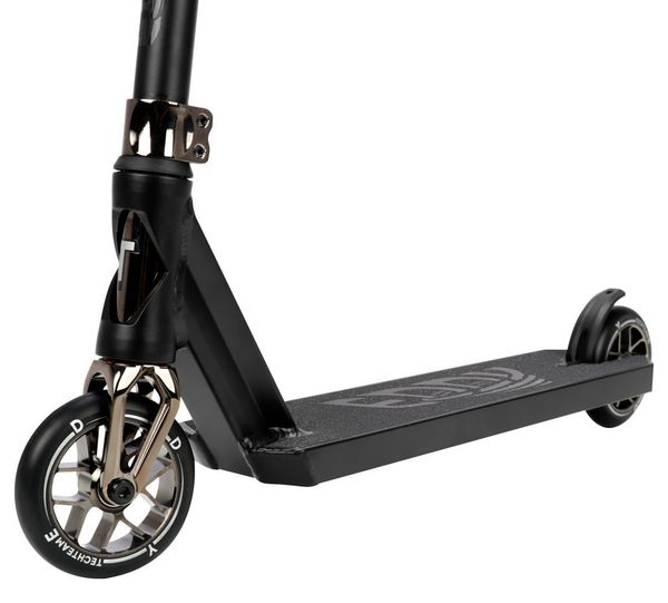 Трюковой самокат Tech Team Eddy