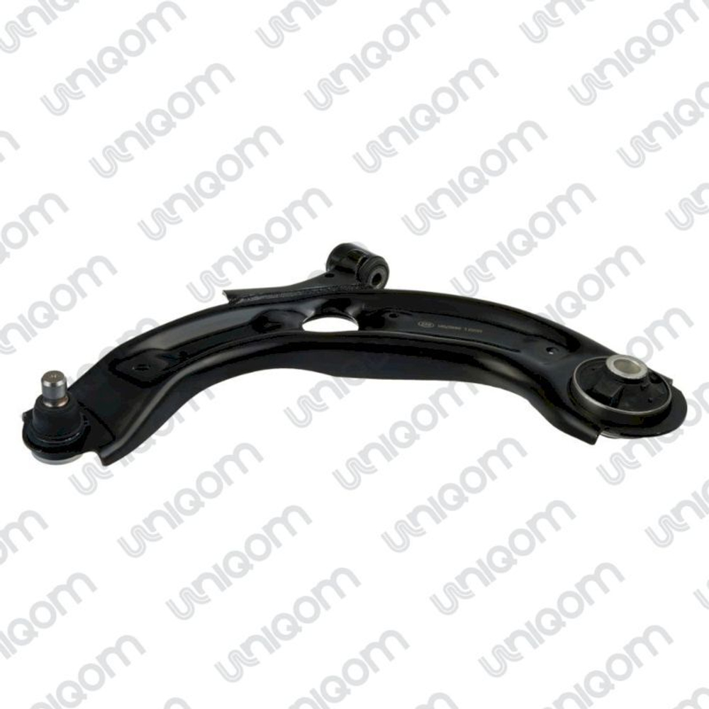 Рычаг подвески нижний левый 555 SAM032L