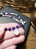 Комплект украшений авторский из натуральных камней. Колье и браслет Веселое разноцветье. Бижутерия на шею, на руку для женщин, девушек. Летнее женское украшение