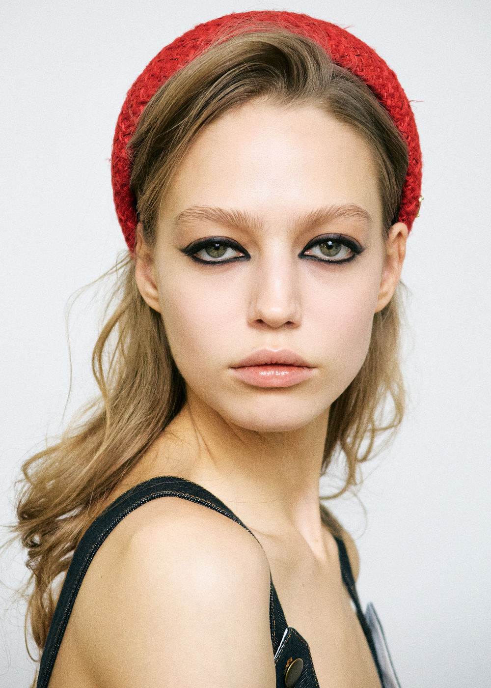 Твидовый ободок в красном цвете