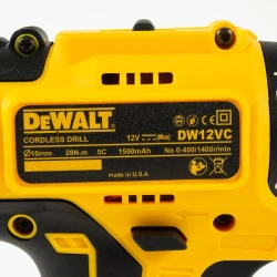 DeWalt Дрель-шуруповерт, 12 В, 28 Нм, 2 АКБ