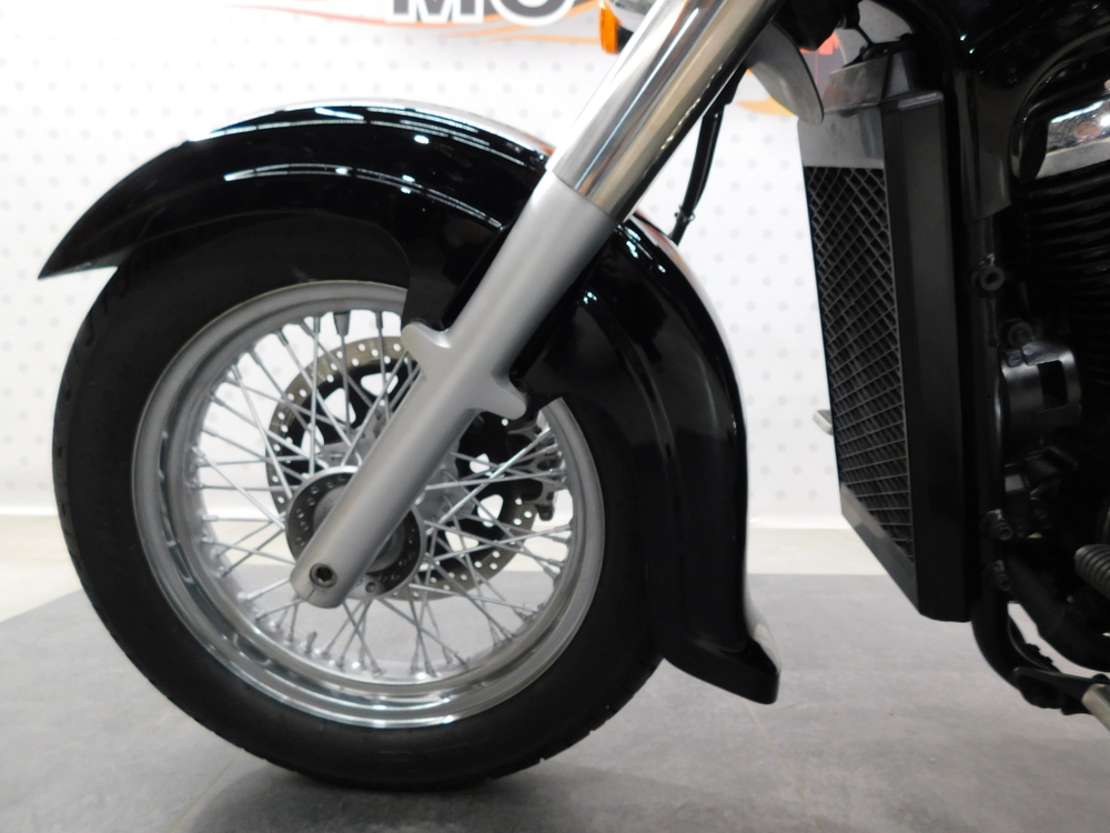 Suzuki Intruder VL 400 Classic 038322