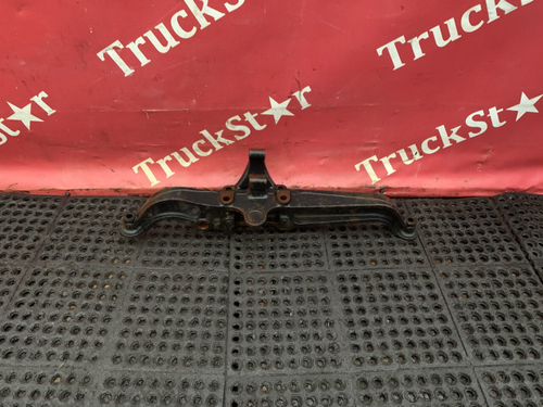 Кронштейн пневморессоры левый 2018г