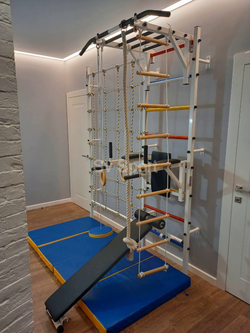 Монтаж шведской стенки Sv Sport с канатным лазом в бетонные, кирпичные стены