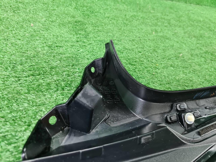 Спойлер багажника правый Toyota RAV4 5 XA50 18-нв