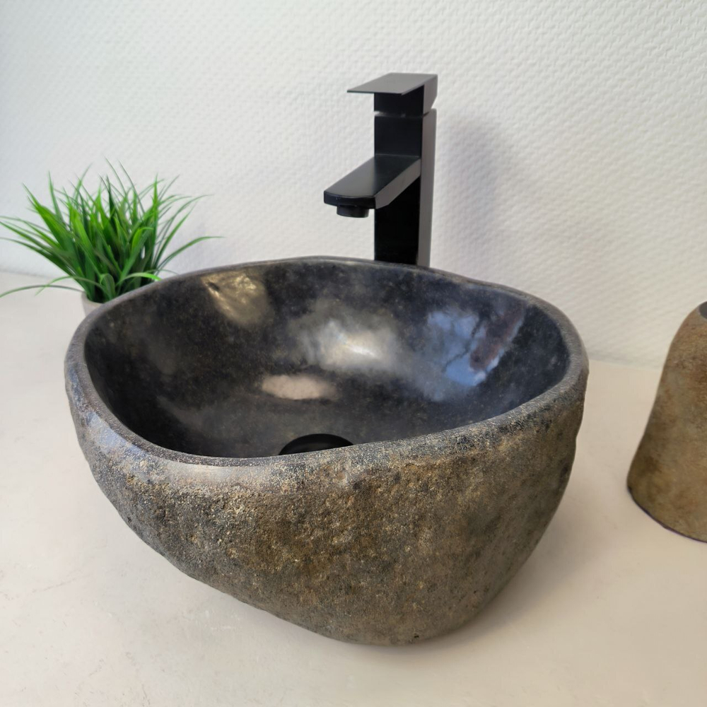 Раковина из речного камня RS-66031 37х33х15 из натурального камня