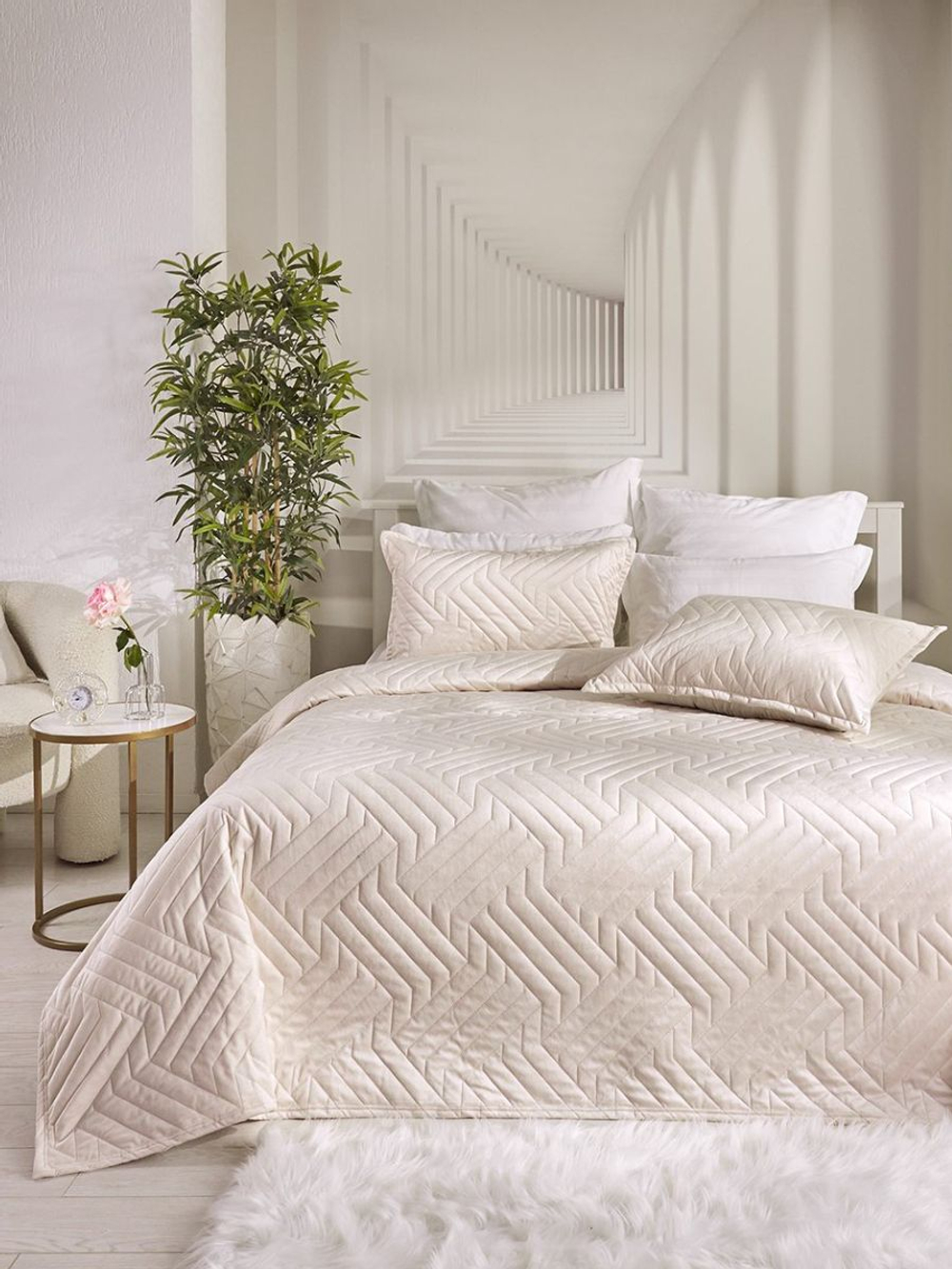 Покрывало на кровать, стеганое, поплин с размерами 215х220