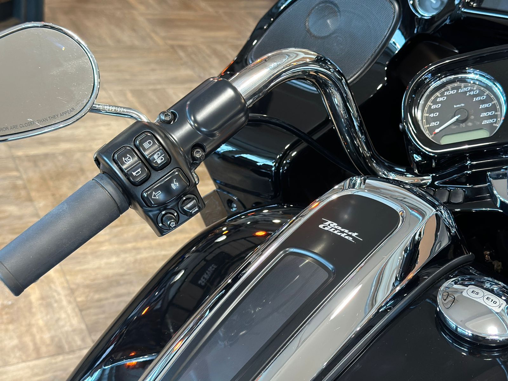 Мотоцикл Harley-Davidson ROAD GLIDE SPECIAL Vivid Black с НДС