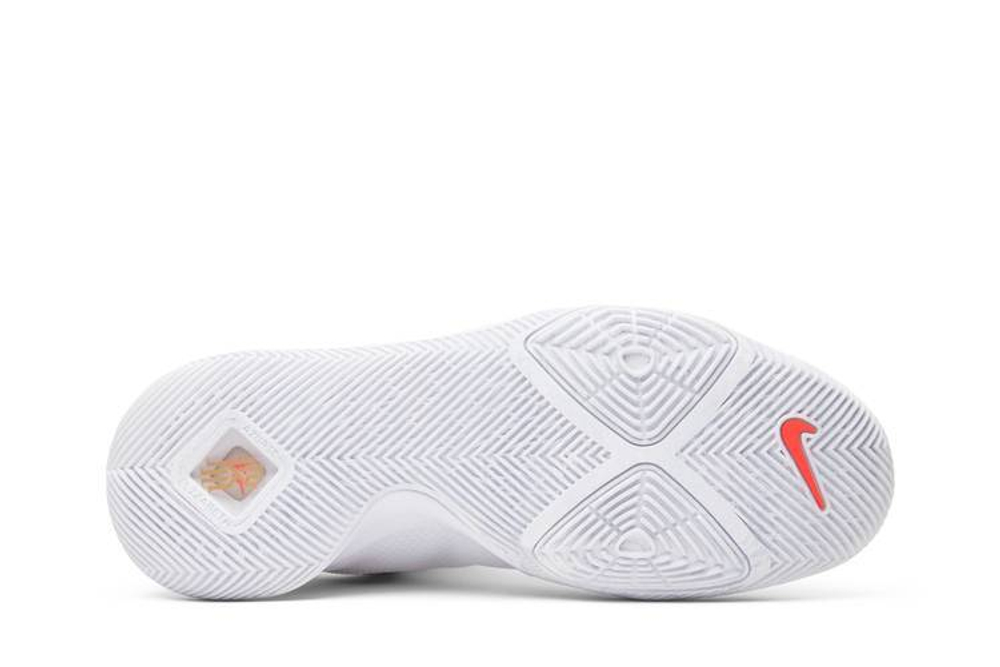 Nike Kyrie 3 Finals Gold Hyper Sneakers