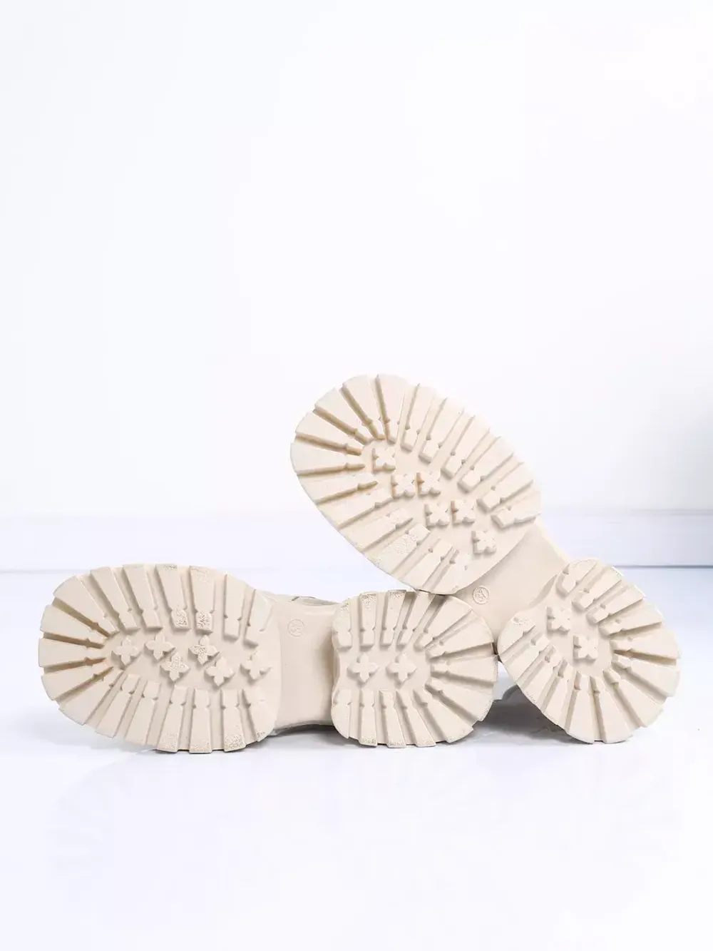 Ботинки зимние