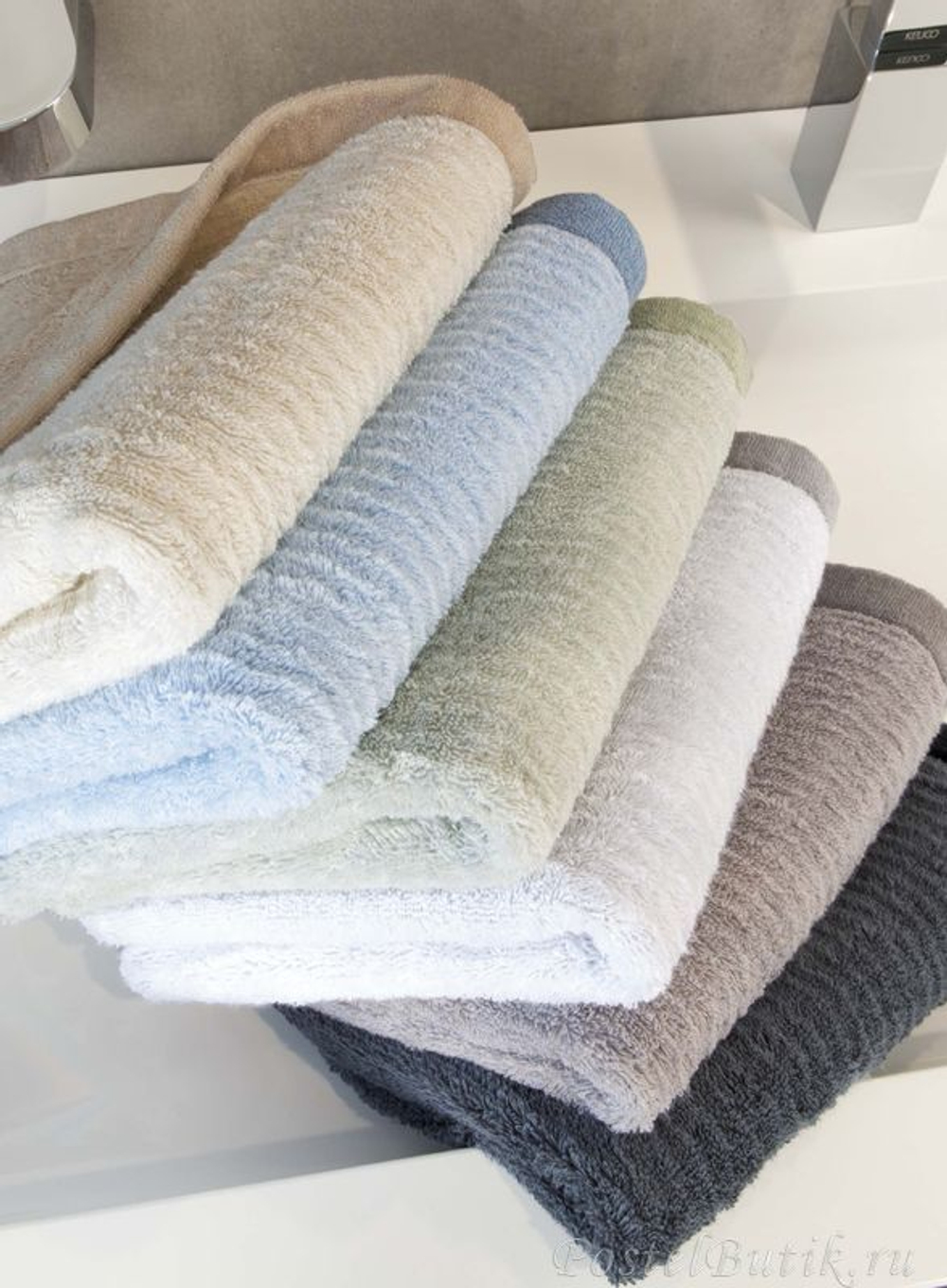 Полотенце 50x100 Cawo Contour Handtuch 8080 зеленое