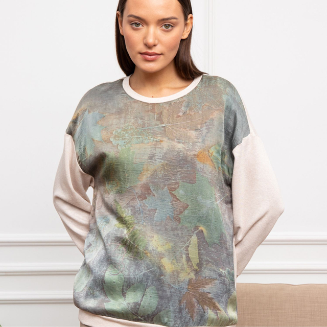 Дизайнерский свитшот из вискозы и шёлка «Прозрачная глубина»