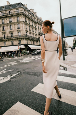 ZARA ПЛАТЬЕ МИДИ С КОНТРАСТНОЙ ОТДЕЛКОЙ, СВЕТЛО-БЕЖЕВЫЙ