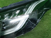 Битая Фара левая Land-Rover Discovery 5 (2016-2021) LED
