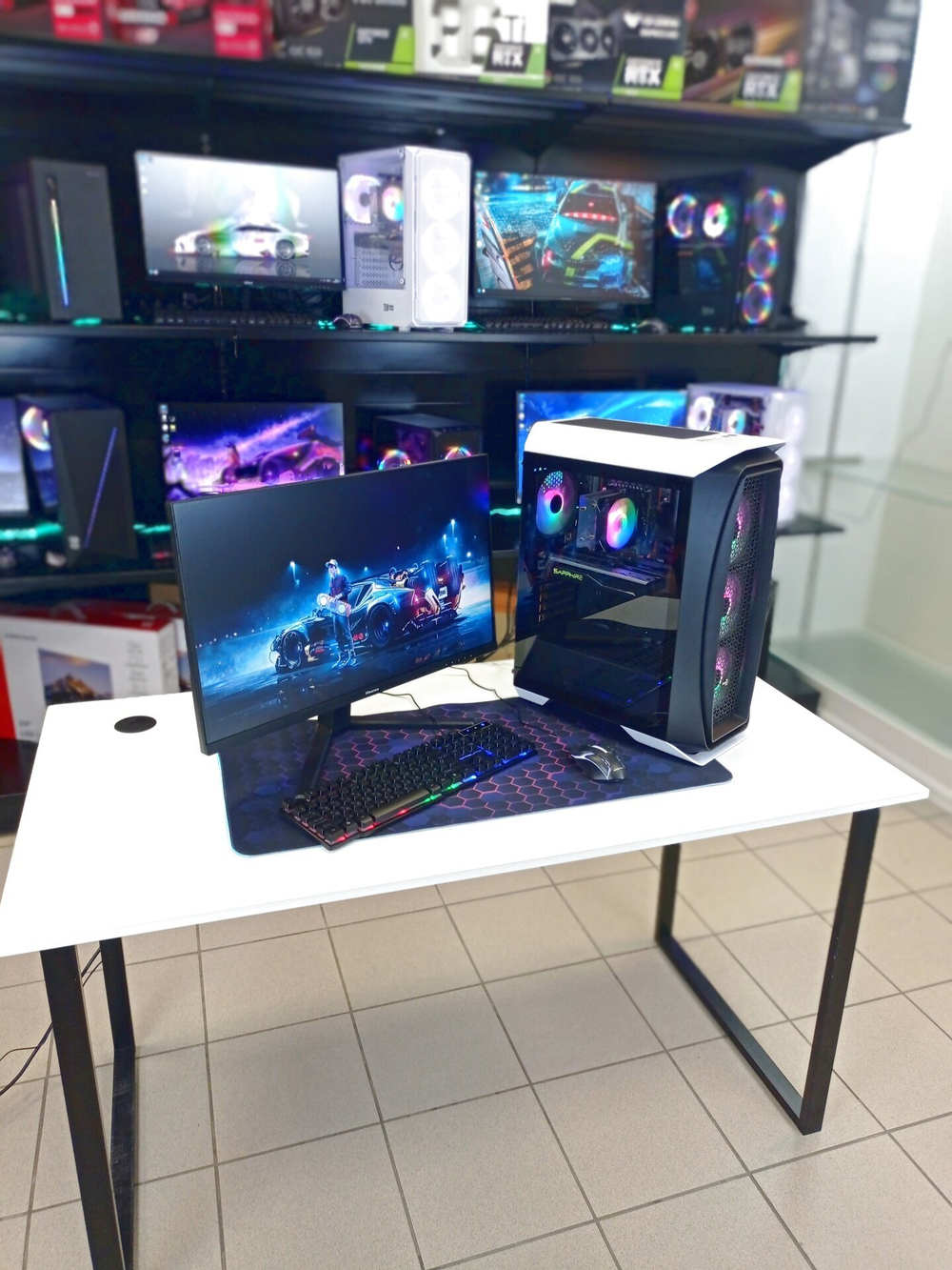Игровой компьютер с монитором 27 дюйма, i7 8 ядер, Озу-16GB, AMD Radeon RX580 8GB, SSD 512GB, Windows 11