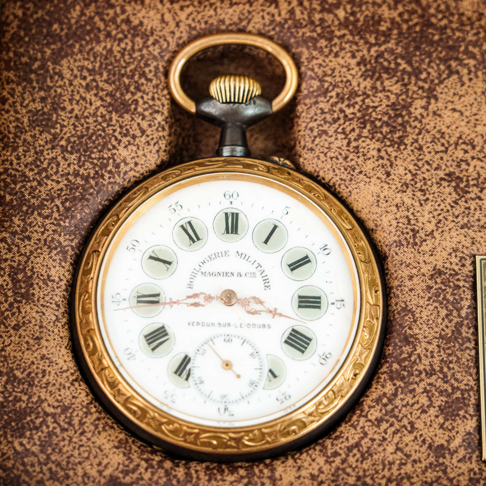 Большие офицерские карманные часы