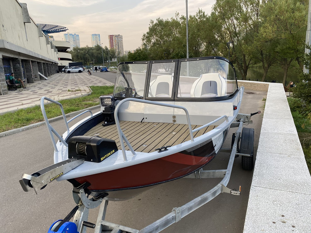 Комплект Алюминиевая лодка (катер) Mikatsu (Микатсу) 470 (Z43) Sport + мотор Yamaha F60FETL