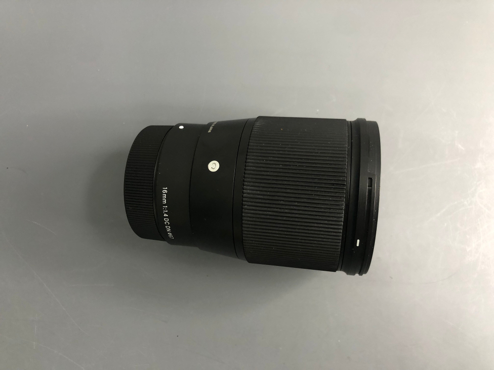 Sigma AF 16mm 1.4 DC DN