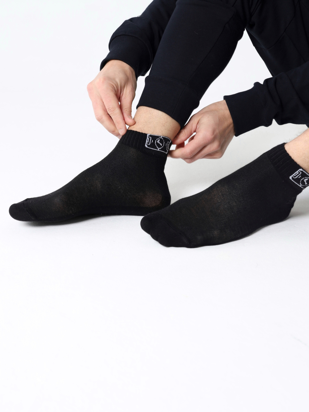 Носки черные с вышивкой Город Горький