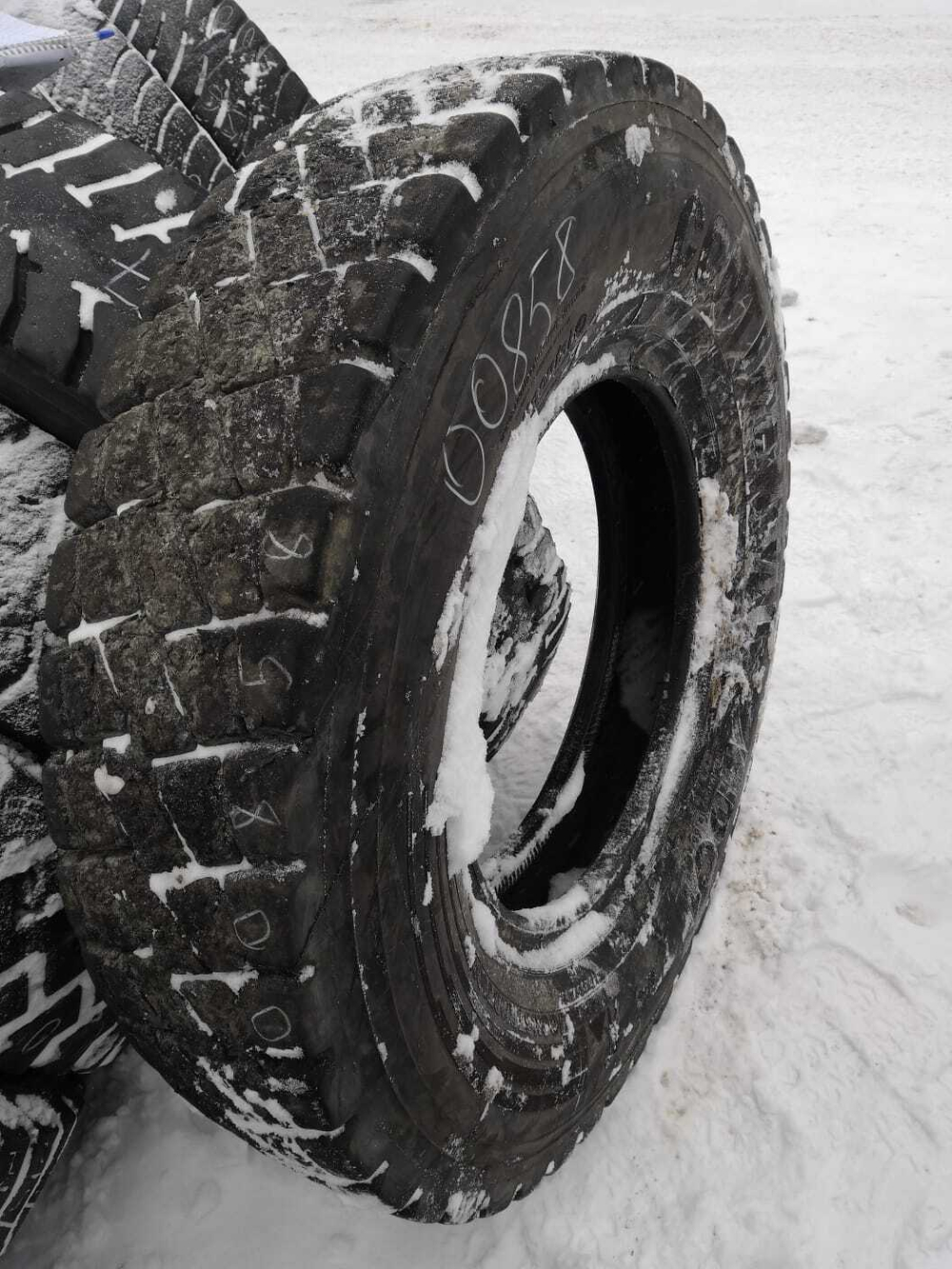 325/95R24 Continental HDC1 шина б/у
