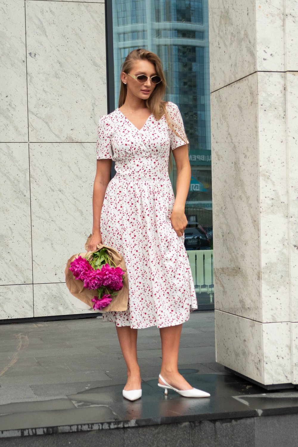 Платье с розочками из вискозы