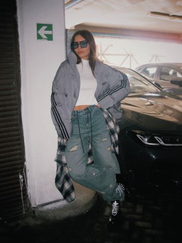 Широкие джинсы синие женские