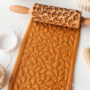 Малая скалка с узором Дубовые листочки