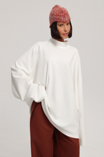 Вязаная шапка-шлем