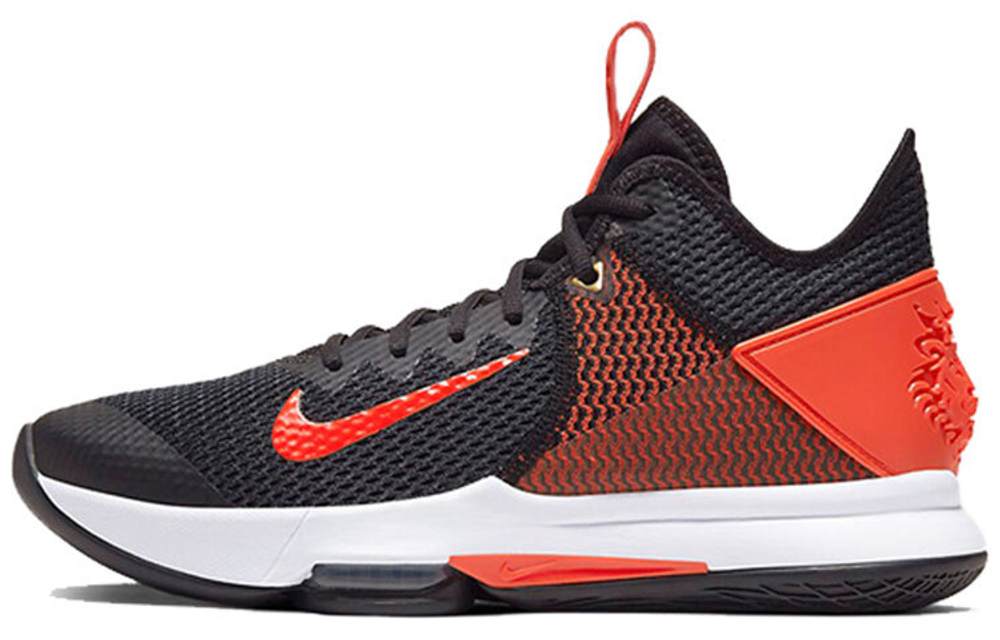 Кроссовки Nike Witness 4