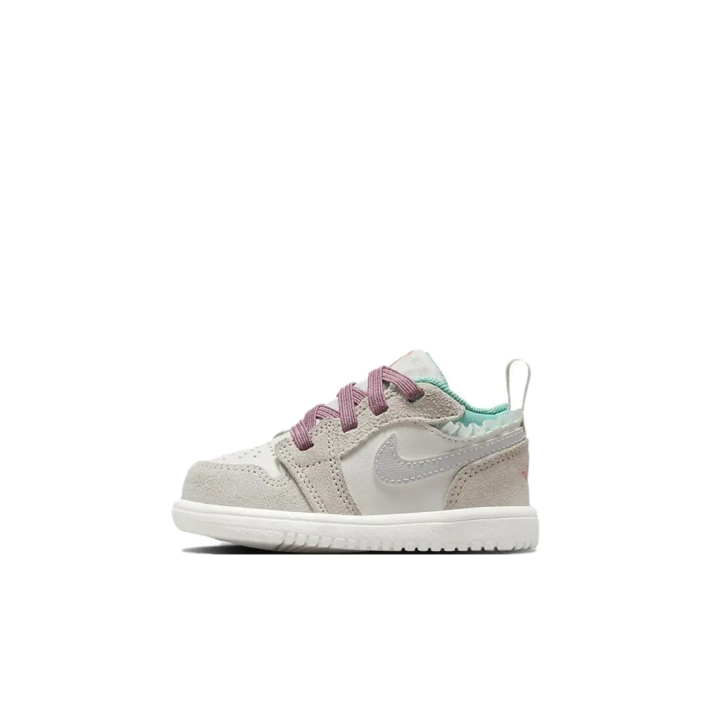 Детские кроссовки Air Jordan 1 Low Alt SE 'Legend Light Brown' FQ8092-100