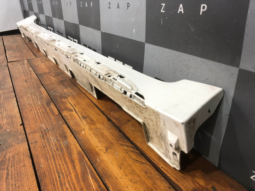 Накладка порога правого GT Line Kia Cerato 4 (BD) 18-нв Б/У Оригинал 87752M6210