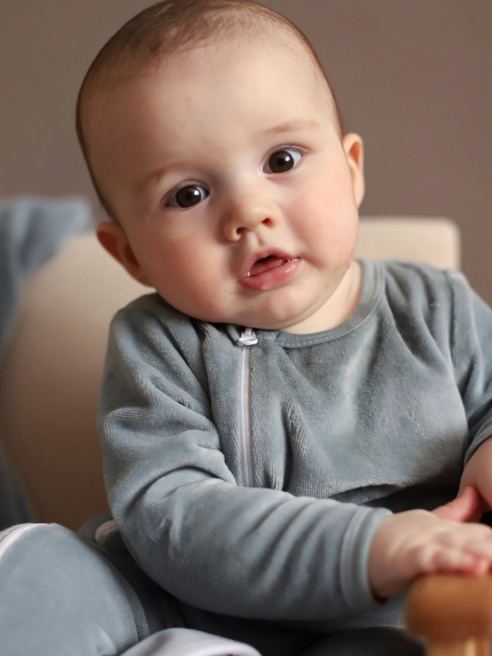 Велюровый комбинезон Mjölk Baby Blue