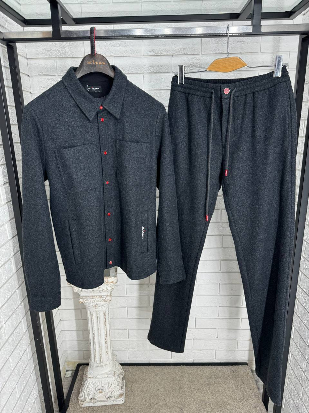 Прогулочный костюм Kiton