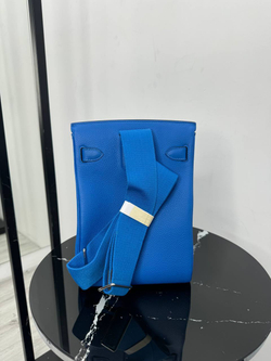 Сумка-слинг Hermes