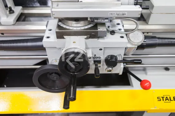 Станок токарно-винторезный STALEX C0636N/1000