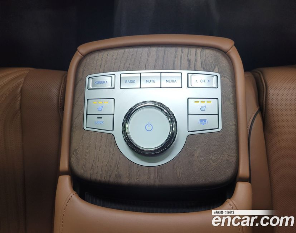 Genesis G80 (RG3) Бензин 2.5 Turbo 2WD (06.2023)