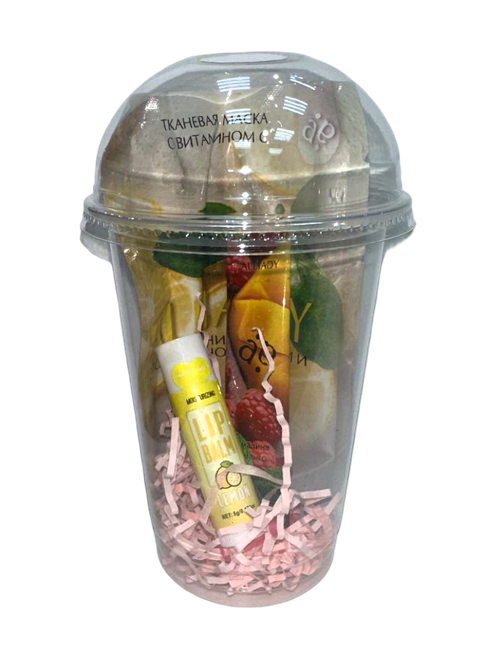 Бьюти-коктейль с бальзамом для губ